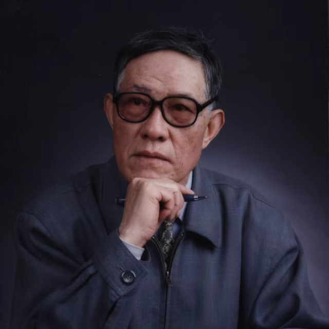 吴中如 